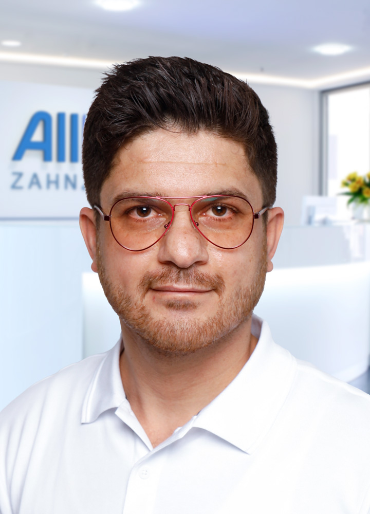 Portrait Zahnarzt Allan Qasem (AllDent Zahnzentrum Karlsruhe)
